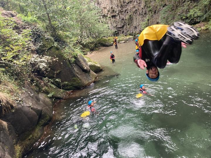 Salto canyoning sensation