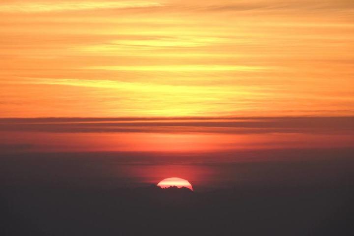 lever de soleil Mont Mézenc lever de soleil Mont Mézenc