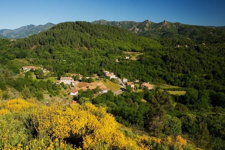 Saint-Cirgues-de-Prades - Vue générale copie ©S.BUGNON Saint-Cirgues-de-Prades - Vue générale copie ©S.BUGNON