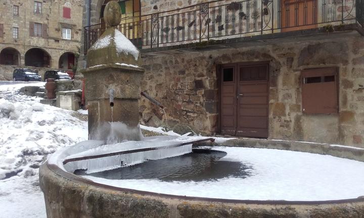 Raphaël ROLLAND Fontaine hivernale