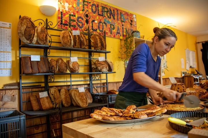 Chirols - Fournil des Copains - petite restauration - côté boulangerie ©sourcesetvolcans Chirols - Fournil des Copains - petite restauration - côté boulangerie ©sourcesetvolcans