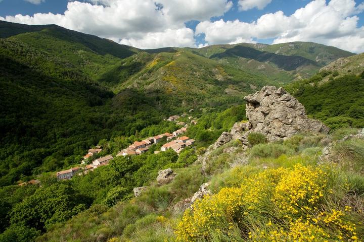Mayres - Le village-3 ©S.BUGNON Mayres - Le village-3 ©S.BUGNON