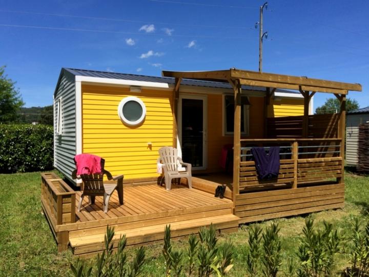 camping 3 étoiles proche de la rivière